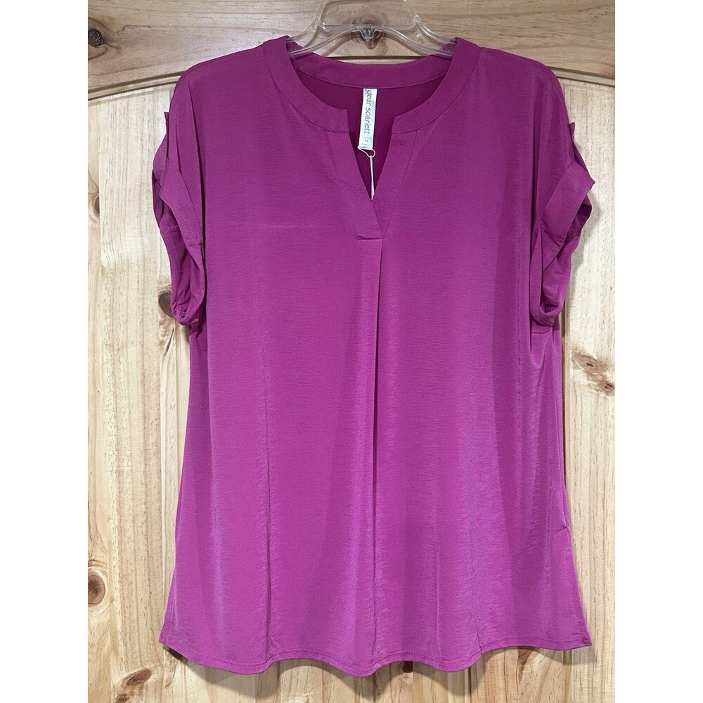 Dear Scarlett Lizzy Short Sleeve Top Magenta Stretch Size Medium NWT Wrinkle Fre